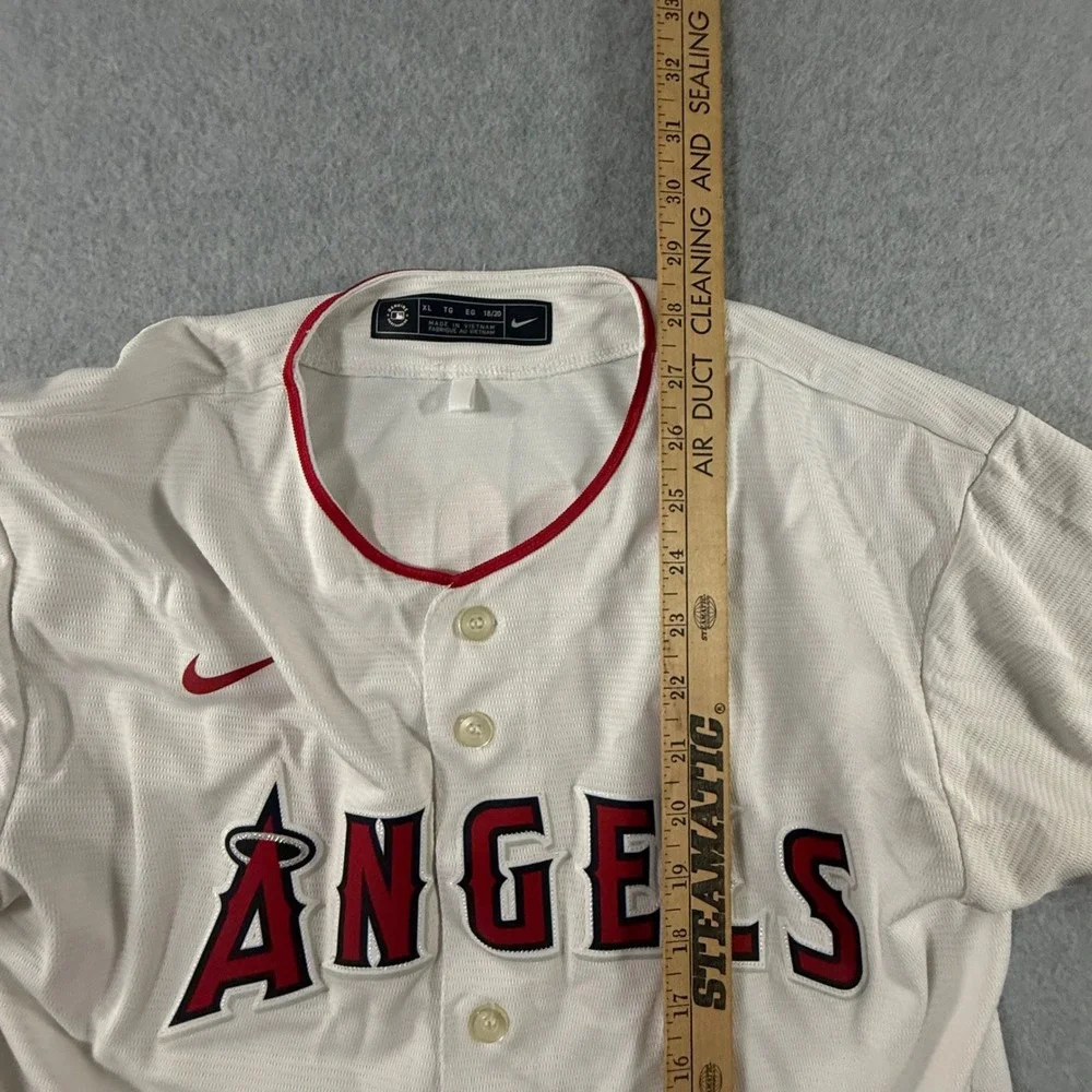 Nike Los Angeles Angels Mike Trout 27 Jersey XL 18/20 White MLB Baseball Youth